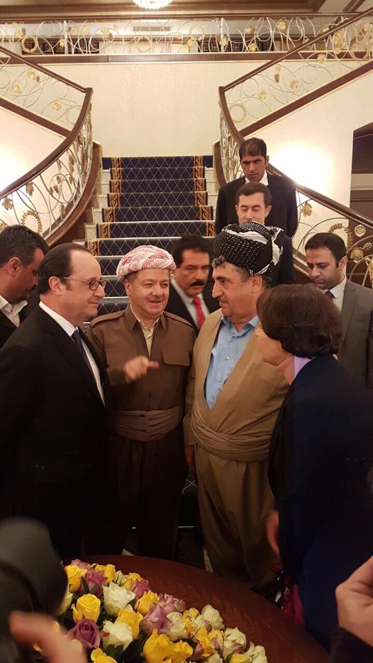 به‌ وێنه‌.. به‌شدارى محه‌ممه‌دى حاجى مه‌حموود له‌ ميواندارى سه‌رۆكى فه‌ره‌نسا ببينه‌